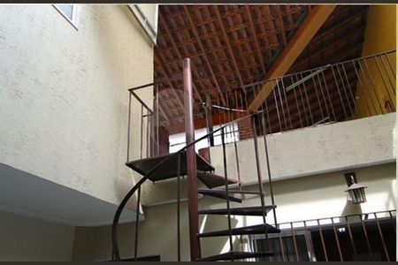 Casa à venda com 390m², 3 quartos e 4 vagas