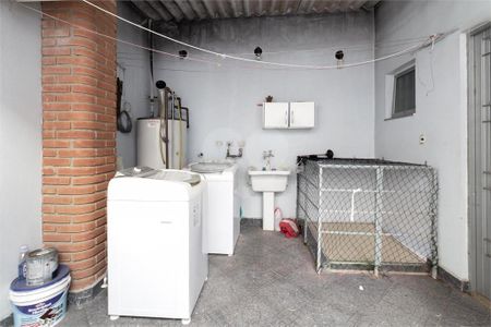 Casa à venda com 160m², 5 quartos e 2 vagas