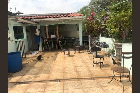 Casa à venda com 120m², 4 quartos e 2 vagas