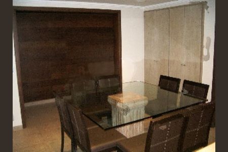 Apartamento à venda com 3 quartos, 230m² em Paraíso do Morumbi, São Paulo