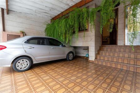 Casa à venda com 140m², 3 quartos e 2 vagas