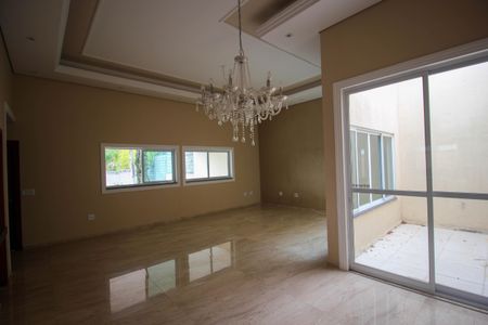 Casa de condomínio para alugar com 250m², 3 quartos e 4 vagas Casa de condomínio para alugar com 250m², 3 quartos e 4 vagasSala