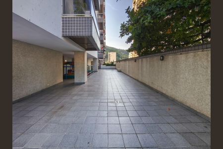 Apartamento à venda com 178m², 3 quartos e 2 vagasÁrea comum - Playground