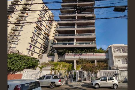 Apartamento à venda com 178m², 3 quartos e 2 vagasFachada e portaria