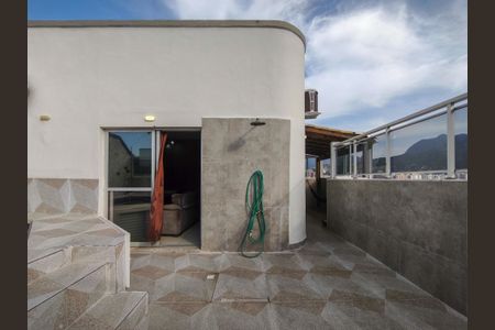 Apartamento à venda com 178m², 3 quartos e 2 vagasPiscina