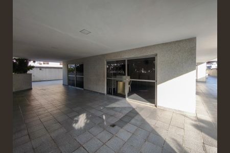 Apartamento à venda com 178m², 3 quartos e 2 vagasÁrea comum - Salão de festas