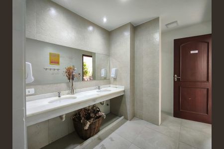 Apartamento à venda com 178m², 3 quartos e 2 vagasÁrea comum