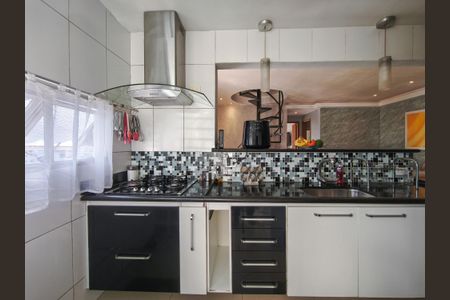 Apartamento à venda com 178m², 3 quartos e 2 vagasCozinha