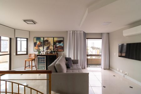 Apartamento à venda com 301m², 3 quartos e 3 vagasCobertura - Sala