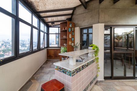 Apartamento à venda com 301m², 3 quartos e 3 vagasCobertura - Varanda Gourmet