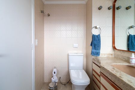 Apartamento à venda com 301m², 3 quartos e 3 vagasBanheiro da Suíte 1