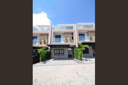 Casa à venda com 100m², 3 quartos e sem vaga