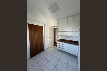 Apartamento à venda com 157m², 4 quartos e 2 vagas