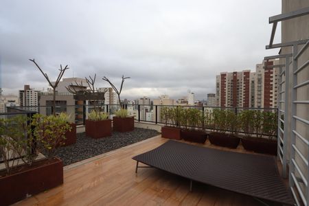 Apartamento à venda com 74m², 2 quartos e 1 vagaRooftop Lounge Bar