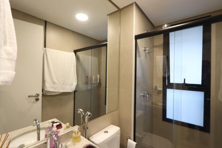 Apartamento à venda com 74m², 2 quartos e 1 vagaBanheiro da Suíte