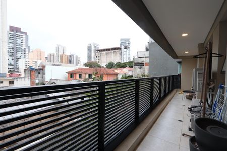 Apartamento à venda com 74m², 2 quartos e 1 vagaVaranda