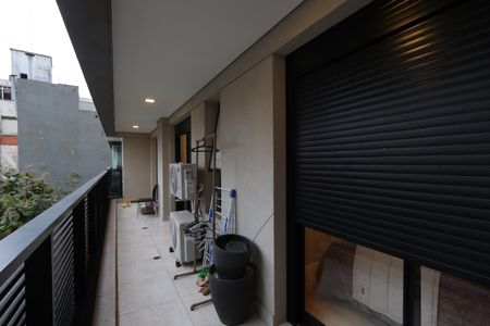 Apartamento à venda com 74m², 2 quartos e 1 vagaVaranda