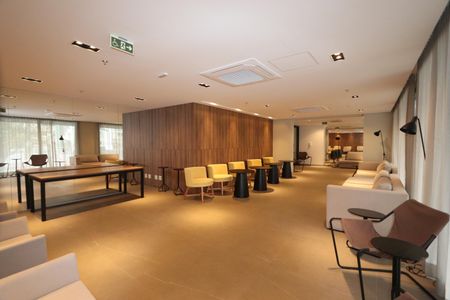 Apartamento à venda com 74m², 2 quartos e 1 vagaÁrea comum - Salão de festas