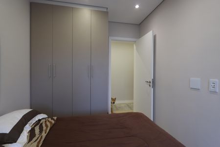 Apartamento à venda com 74m², 2 quartos e 1 vagaQuarto 