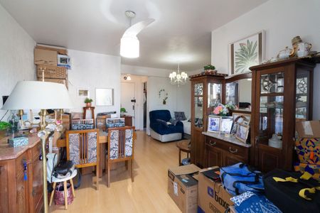 Apartamento à venda com 78m², 2 quartos e 1 vaga Apartamento à venda com 78m², 2 quartos e 1 vagaSala
