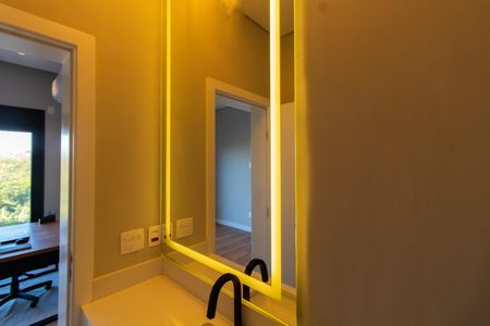 Casa de condomínio à venda com 325m², 5 quartos e 4 vagasBanheiro da Suíte 3