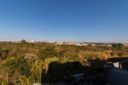 Casa de condomínio à venda com 325m², 5 quartos e 4 vagasSuíte 4