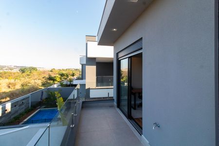 Casa de condomínio à venda com 325m², 5 quartos e 4 vagasSuíte 3