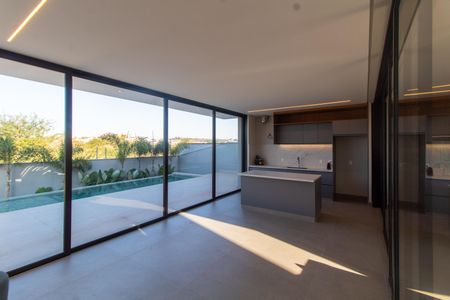 Casa de condomínio à venda com 325m², 5 quartos e 4 vagasÁrea Gourmet