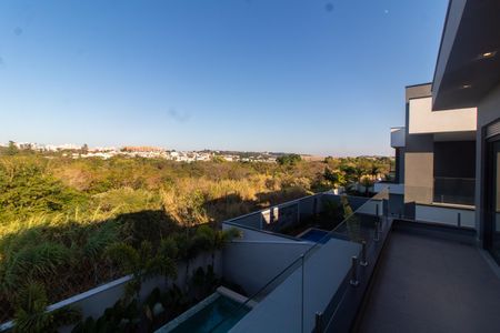 Casa de condomínio à venda com 325m², 5 quartos e 4 vagasSuíte 3