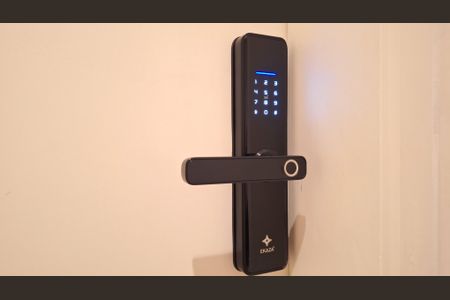 Apartamento à venda com 63m², 1 quarto e 1 vaga Apartamento à venda com 63m², 1 quarto e 1 vagaFechadura eletrônica