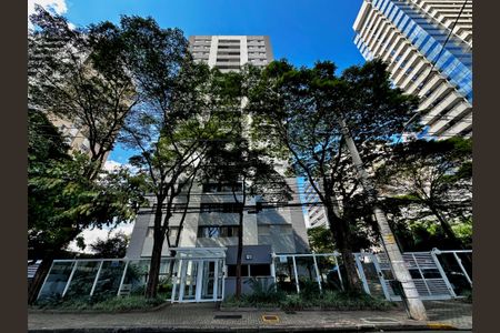 Apartamento para alugar com 75m², 3 quartos e 2 vagas Apartamento para alugar com 75m², 3 quartos e 2 vagasFachada