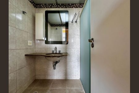 Apartamento para alugar com 75m², 3 quartos e 2 vagas Apartamento para alugar com 75m², 3 quartos e 2 vagasBanheiro