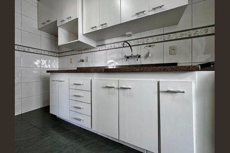Apartamento para alugar com 75m², 3 quartos e 2 vagas Apartamento para alugar com 75m², 3 quartos e 2 vagasCozinha