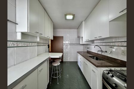 Apartamento para alugar com 75m², 3 quartos e 2 vagas Apartamento para alugar com 75m², 3 quartos e 2 vagasCozinha