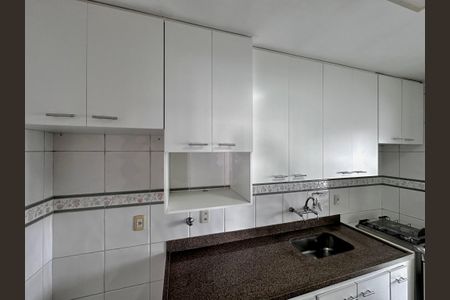 Apartamento para alugar com 75m², 3 quartos e 2 vagas Apartamento para alugar com 75m², 3 quartos e 2 vagasCozinha
