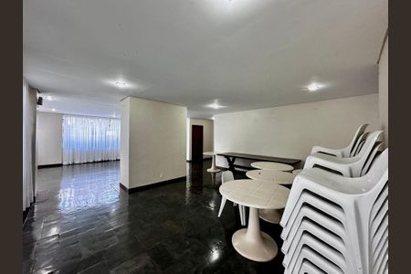 Apartamento para alugar com 75m², 3 quartos e 2 vagas Apartamento para alugar com 75m², 3 quartos e 2 vagasÁrea comum - Salão de festas