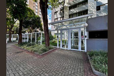 Apartamento para alugar com 75m², 3 quartos e 2 vagas Apartamento para alugar com 75m², 3 quartos e 2 vagasFachada