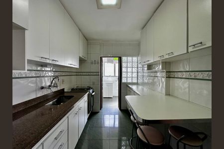 Apartamento para alugar com 75m², 3 quartos e 2 vagas Apartamento para alugar com 75m², 3 quartos e 2 vagasCozinha