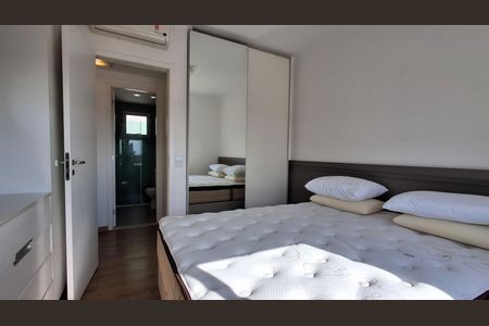 Apartamento à venda com 47m², 1 quarto e 1 vagaQuarto