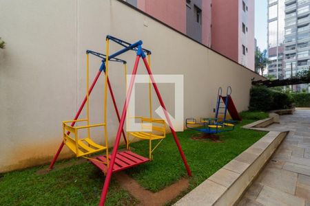 Apartamento à venda com 95m², 3 quartos e 2 vagas Apartamento à venda com 95m², 3 quartos e 2 vagasÁrea comum - Playground