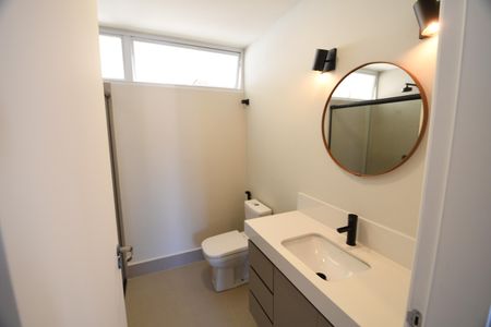 Apartamento à venda com 143m², 2 quartos e 1 vagaBanheiro 2