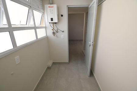 Apartamento à venda com 143m², 2 quartos e 1 vagaÁrea de Serviço