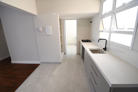 Apartamento à venda com 143m², 2 quartos e 1 vagaCozinha