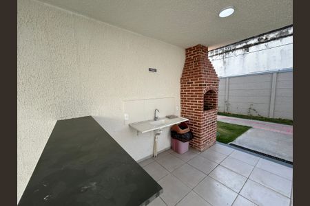 Apartamento para alugar com 40m², 2 quartos e sem vagaÁrea comum - Churrasqueira