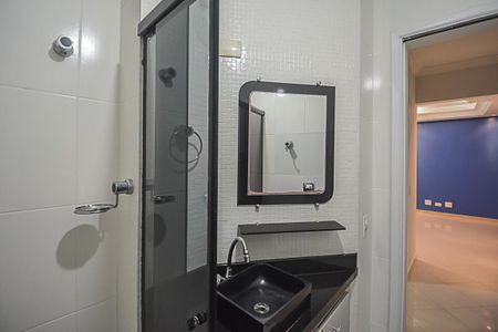 Apartamento à venda com 50m², 2 quartos e 1 vaga Apartamento à venda com 50m², 2 quartos e 1 vagaBanheiro
