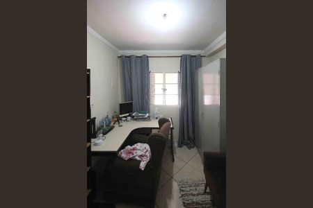 Casa à venda com 125m², 3 quartos e 2 vagas Casa à venda com 125m², 3 quartos e 2 vagasQuarto da edicula