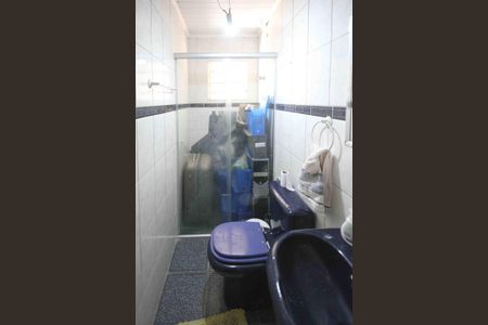 Casa à venda com 125m², 3 quartos e 2 vagas Casa à venda com 125m², 3 quartos e 2 vagasBanheiro da Edicula