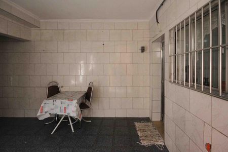 Casa à venda com 125m², 3 quartos e 2 vagas Casa à venda com 125m², 3 quartos e 2 vagasQuintal