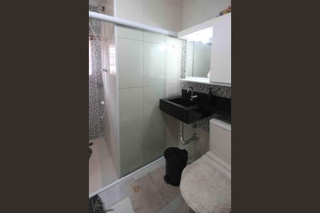 Casa à venda com 125m², 3 quartos e 2 vagas Casa à venda com 125m², 3 quartos e 2 vagasBanheiro 1