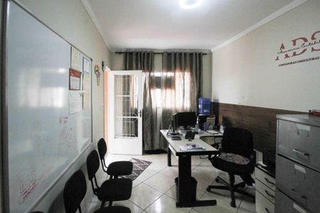 Casa à venda com 125m², 3 quartos e 2 vagas Casa à venda com 125m², 3 quartos e 2 vagasSala da edicula